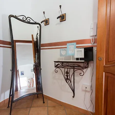 Apartment Il Pesce E Il Geco Lipari (Isola Lipari)